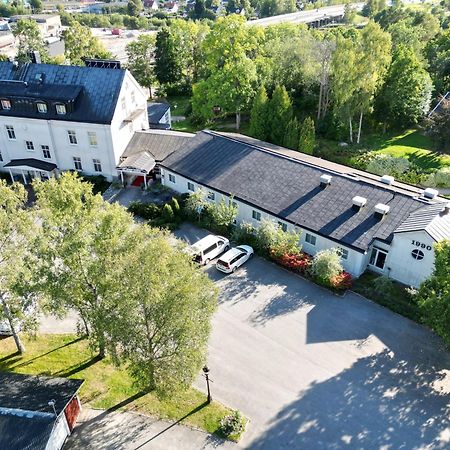 Blommenhof Hotel Nyköping Extérieur photo