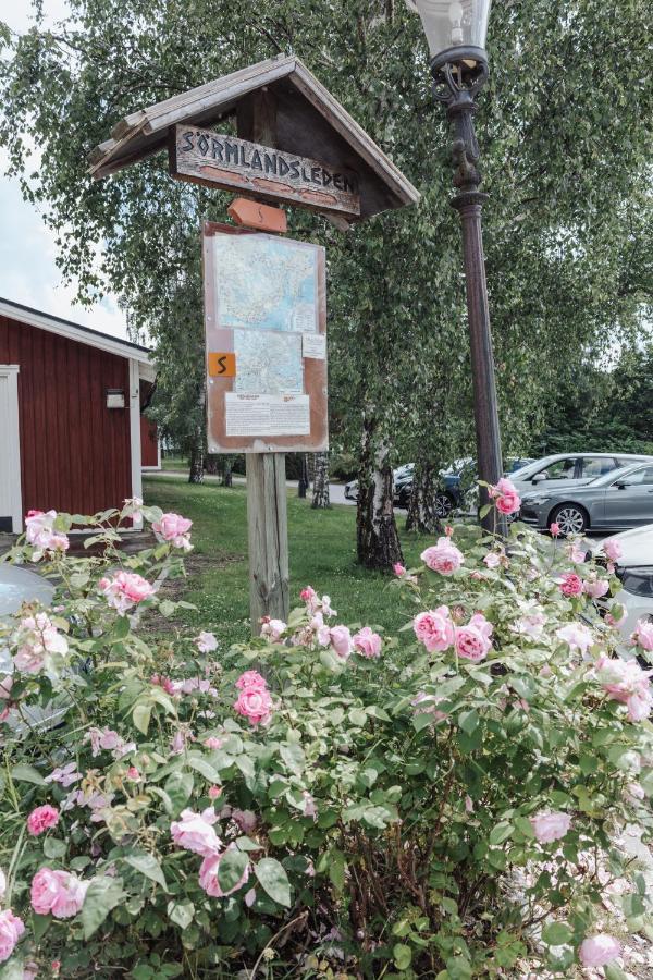 Blommenhof Hotel Nyköping Extérieur photo