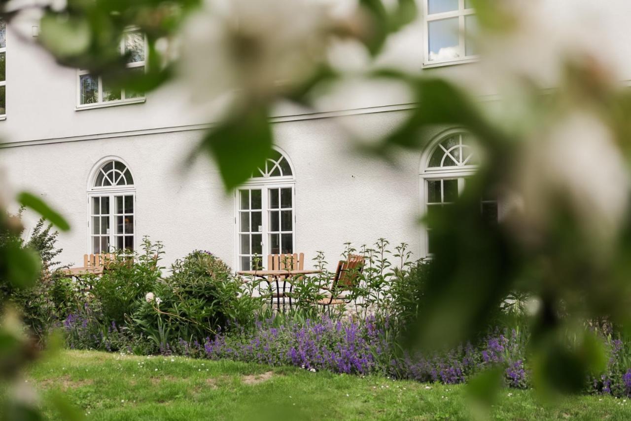 Blommenhof Hotel Nyköping Extérieur photo