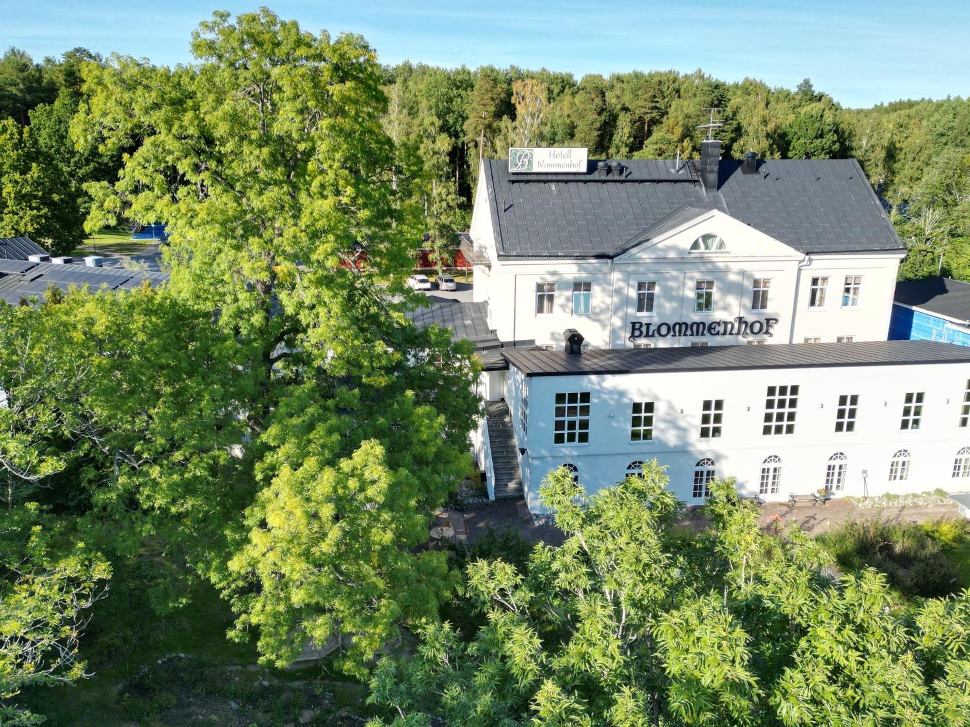 Blommenhof Hotel Nyköping Extérieur photo